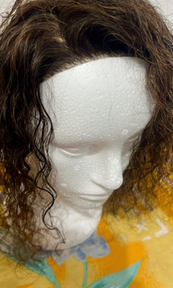 TOPO CAPILAR CACHEADO FIO A FIO ORELHA A ORELHA 30CM